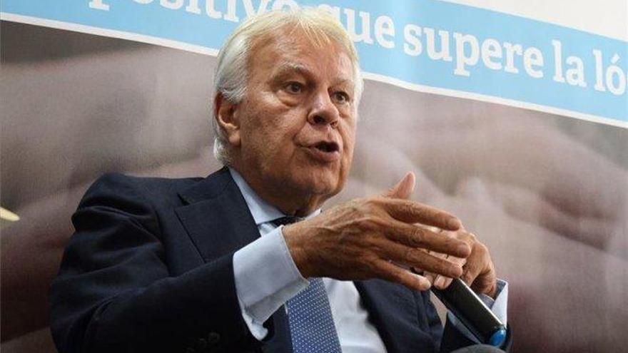 Felipe González dice que Latinoamérica vive otro &quot;Mayo de París&quot;