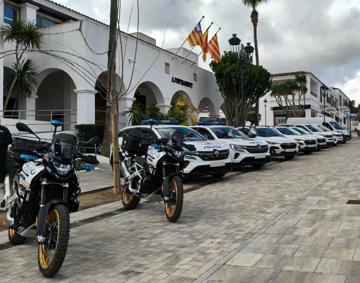 La nueva flota de vehículos de Sant Josep.