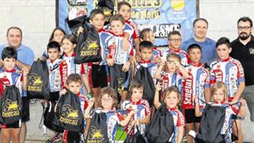 La Asociación Ciclista Seglars organiza un torneo local para niños