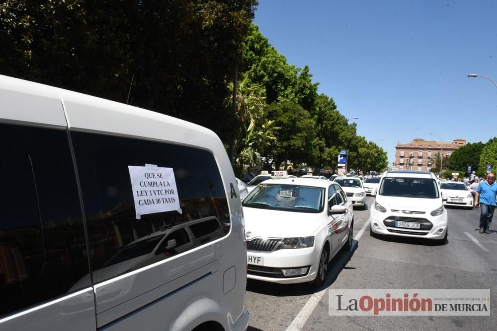 Protesta de taxis en Murcia
