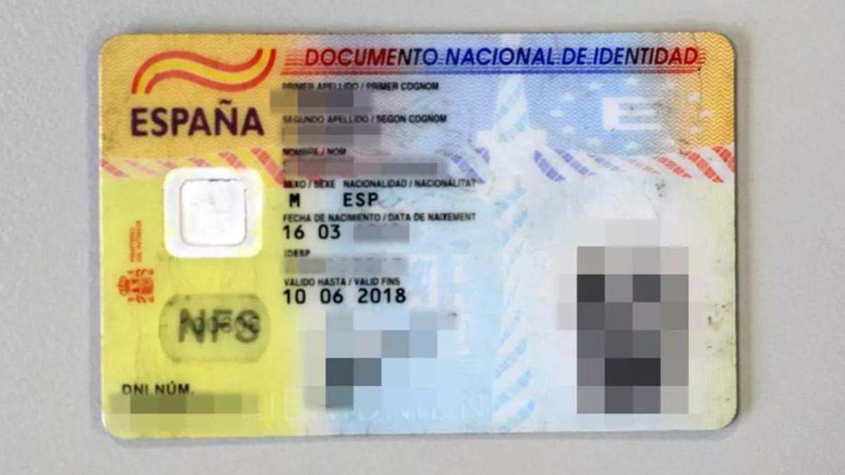 La Guardia Civil lanza un aviso sobre la foto del DNI.