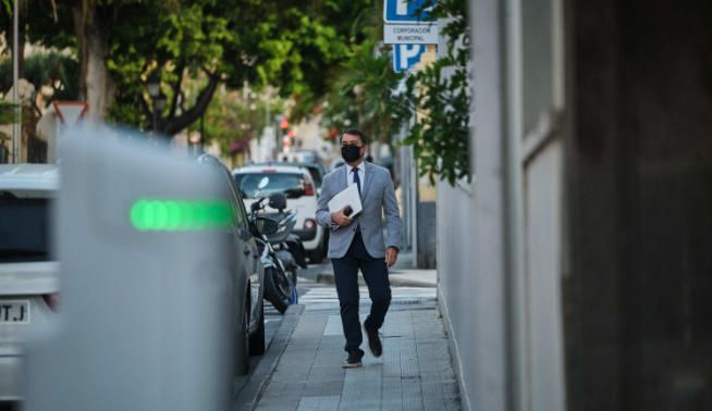 Alonso (Cs) toma posesión de su acta de edil