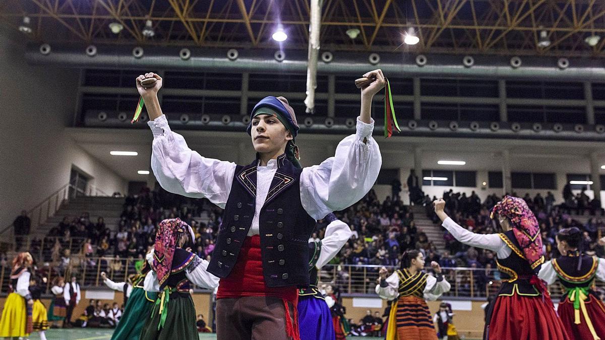 Actuación de Doña Urraca en el pabellón del Campus Viriato en enero, poco antes de la irrupción de la pandemia. | Jose Luis Fernández