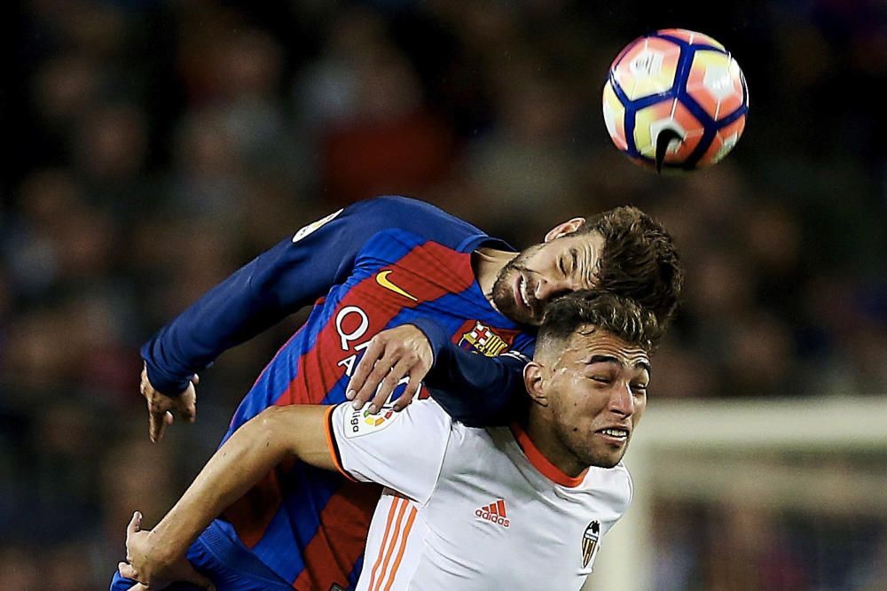 Futbol.Lliga Primera Divisió. FC Barcelona-Valènci