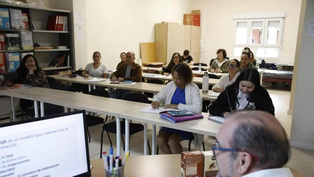 Participantes en una de las actividades del CISE.