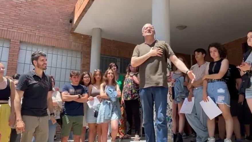 Oswaldo López se jubila como director en el IES La Magdalena: &quot;Siempre os llevaré en mi corazón&quot;