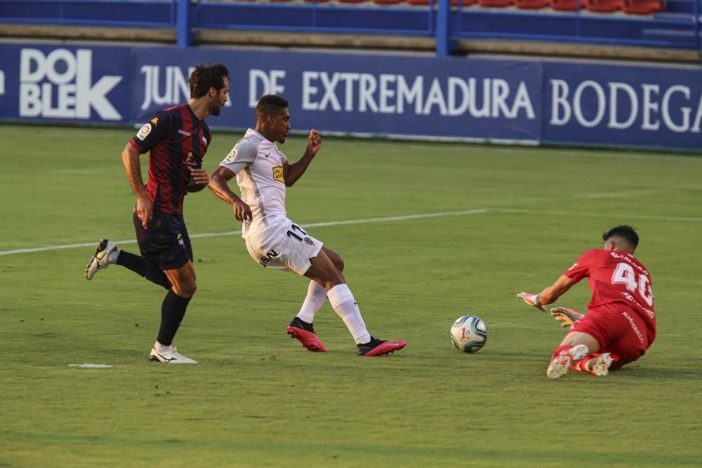 Fútbol: Así fue el Extremadura-Sporting