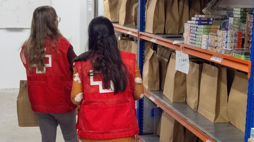 Más de 800 menores cordobeses recibirán juguetes de Reyes gracias a la labor de Cruz Roja Juventud.