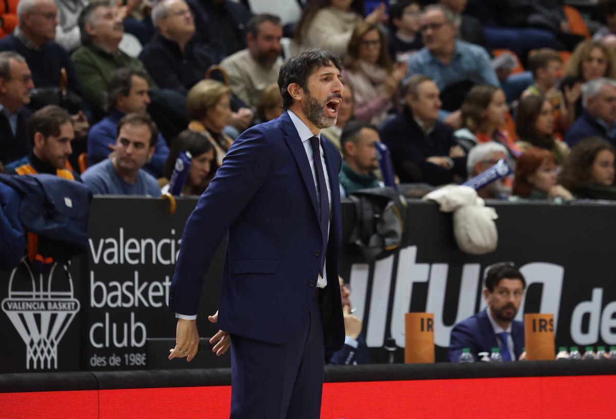 Las mejores imágenes del Valencia Basket - Girona Basketball