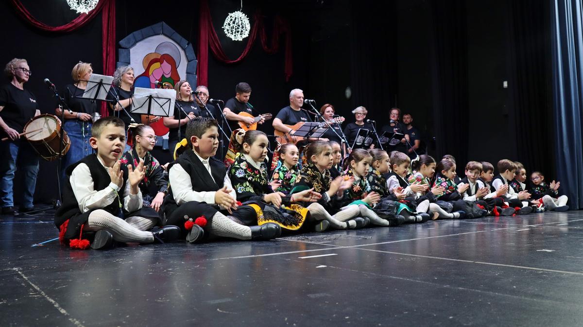 Gala de Navidad en Arroyo de la Luz
