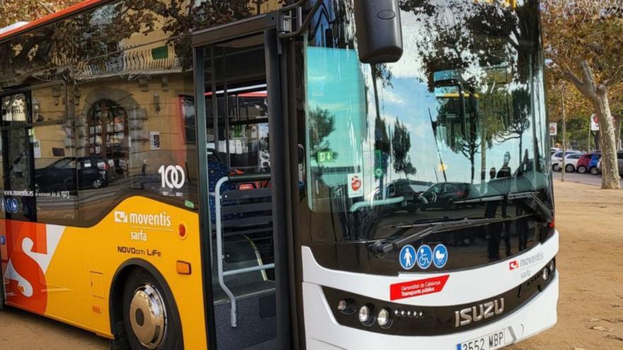 Sant Feliu de Guíxols estrena dos nous autocars per a les línies urbanes L5 i L6