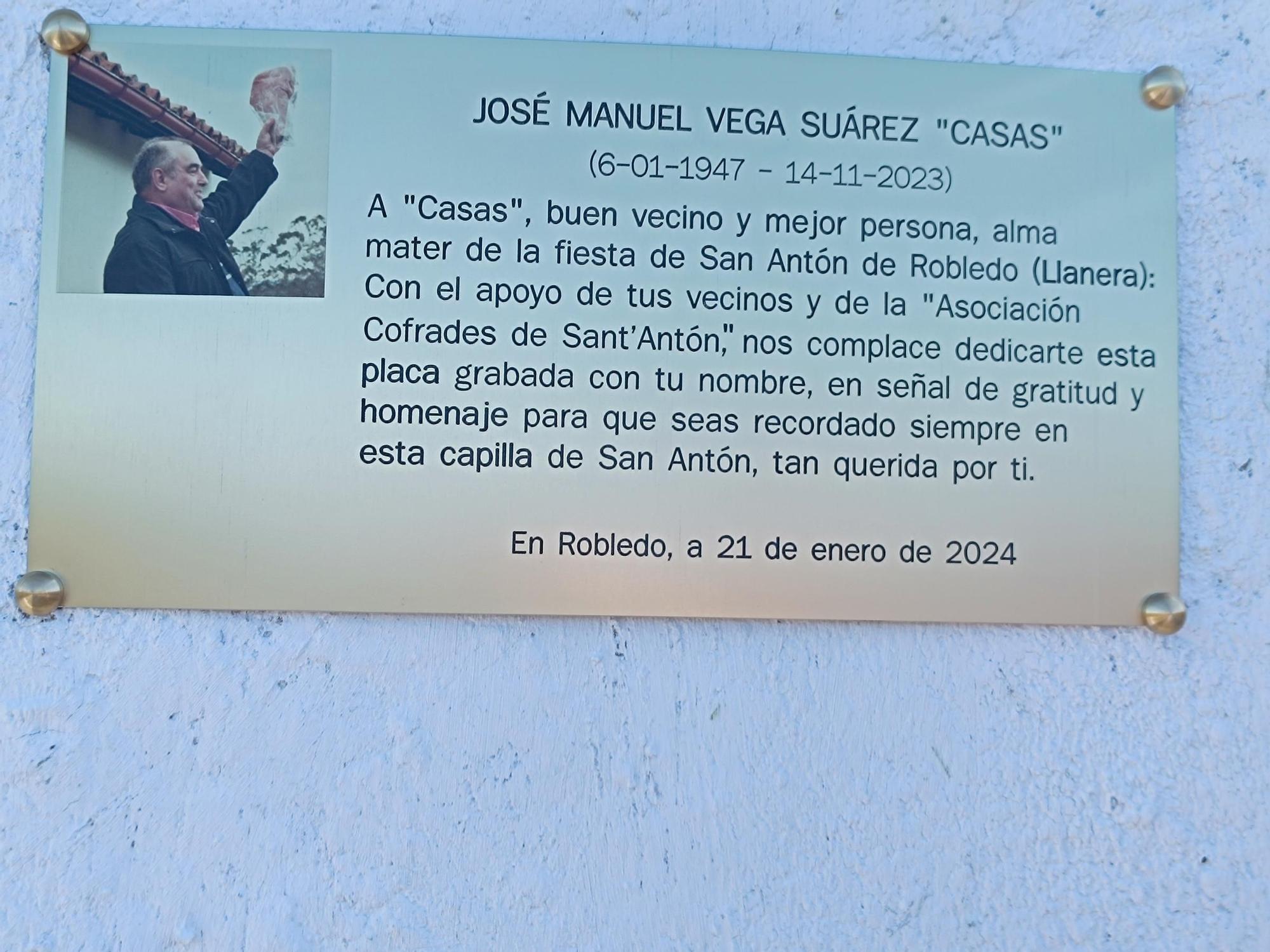 Robledo homenaje a José Manuel Vega Casas en las fiestas de Sant' Antón