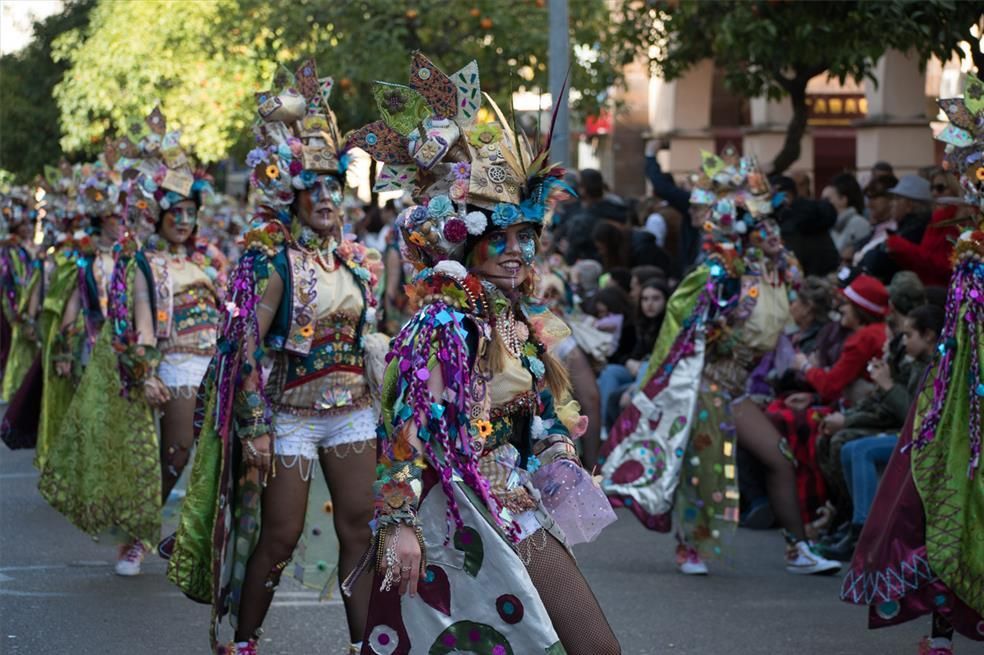 Un carnaval multitudinario, en imágenes