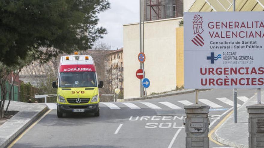 Una mujer de 90 años sobrevive tras caer desde un séptimo piso en Alicante