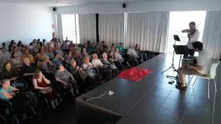 Musicoterapia para los usuarios de la residencia Sa Serra