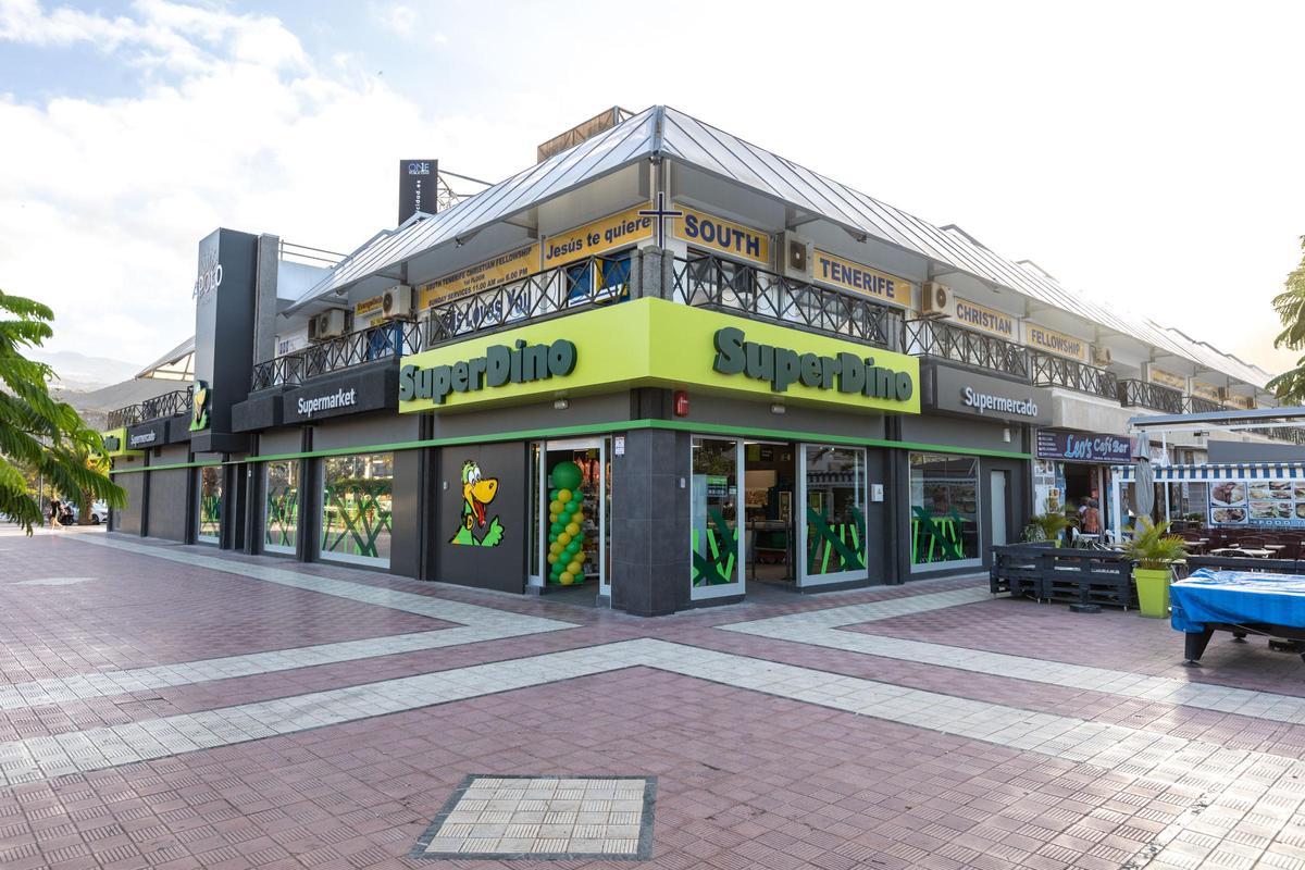 HiperDino finaliza las obras de reforma de dos tiendas más en Tenerife