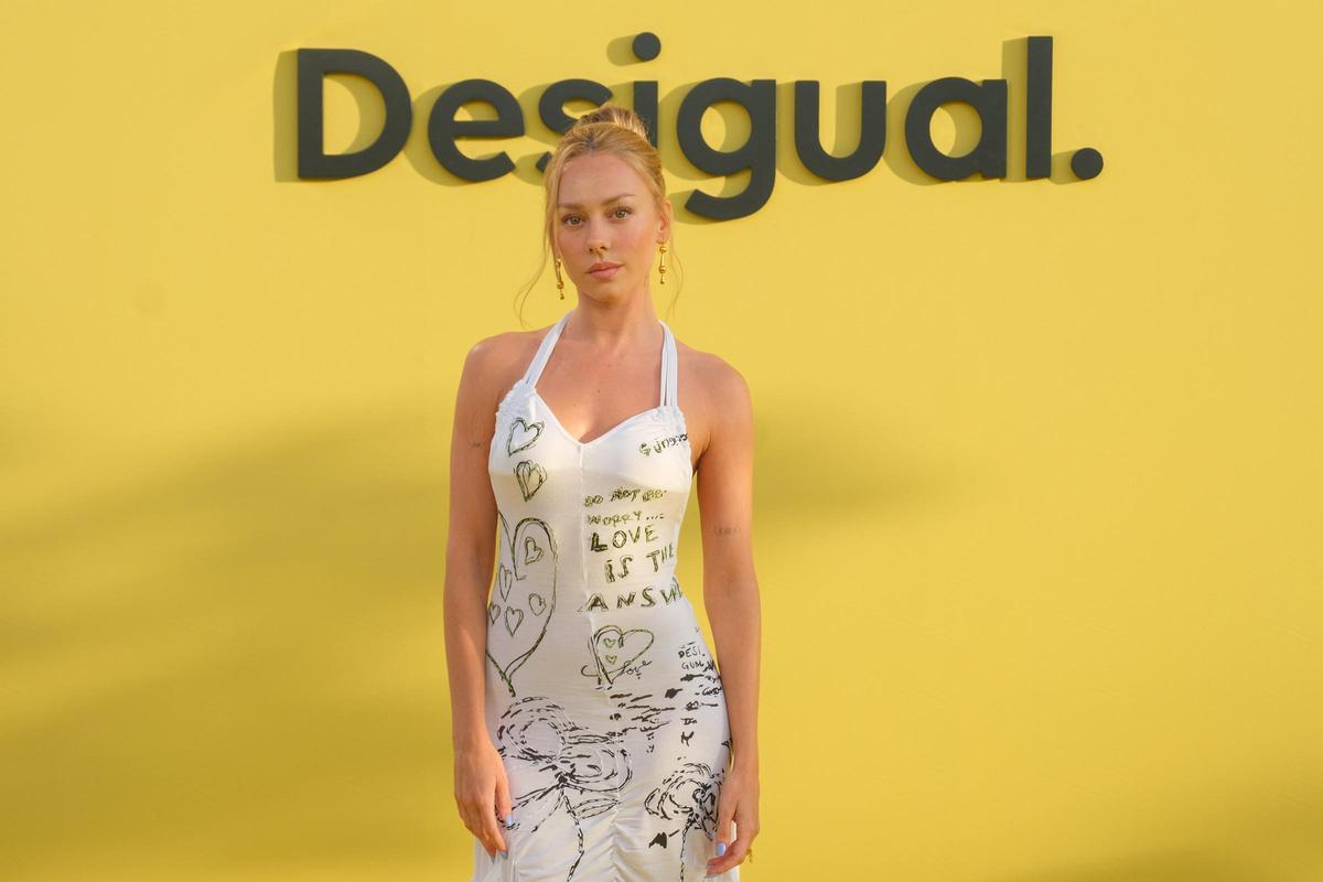 Galería: las imágenes del desfile con el que Desigual celebró en Ibiza los 40 años de su primera tienda