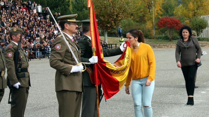 Jura de bandera de civils a l&#039;acadèmia militar de Talarn