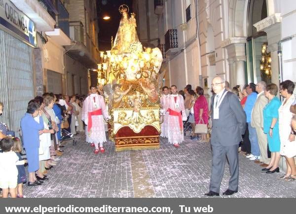 Vila-real honra a la Virgen del Rosario