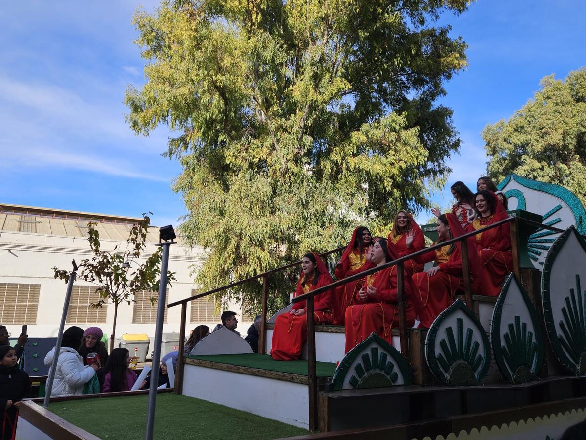 Alzira despide a los Reyes Magos hasta el próximo año