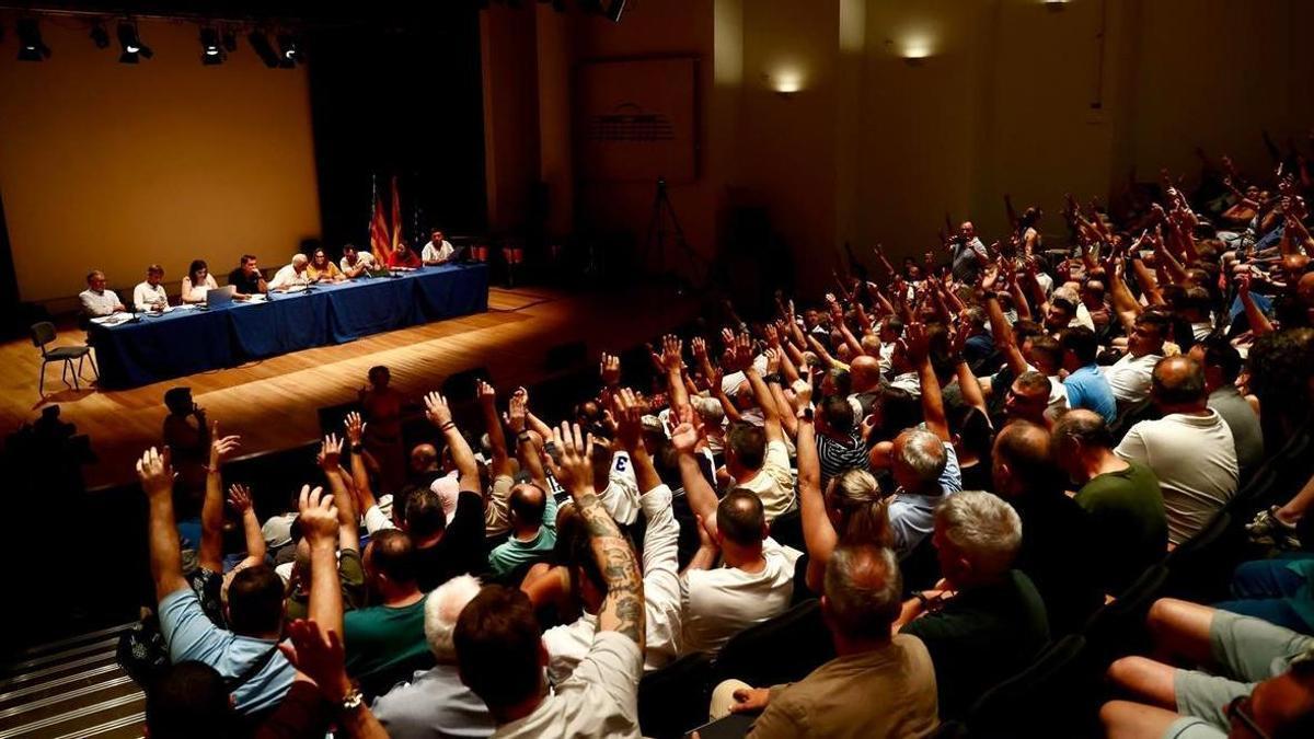 Los presidentes de falla dejan la Ofrenda como está a pesar de que el cambio a tres días es la opción mayoritaria