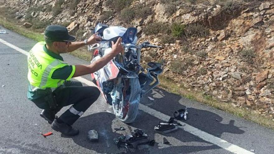 El avión medicalizado de la base de Ourense.  | // IÑAKI OSORIO