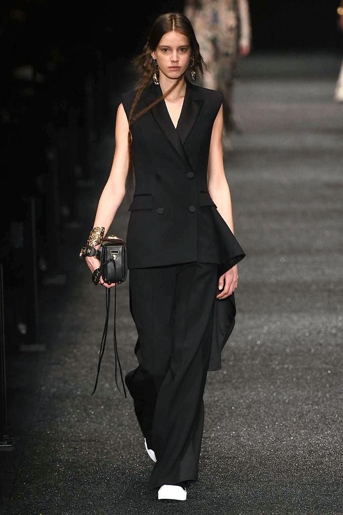 Alexander Mcqueen