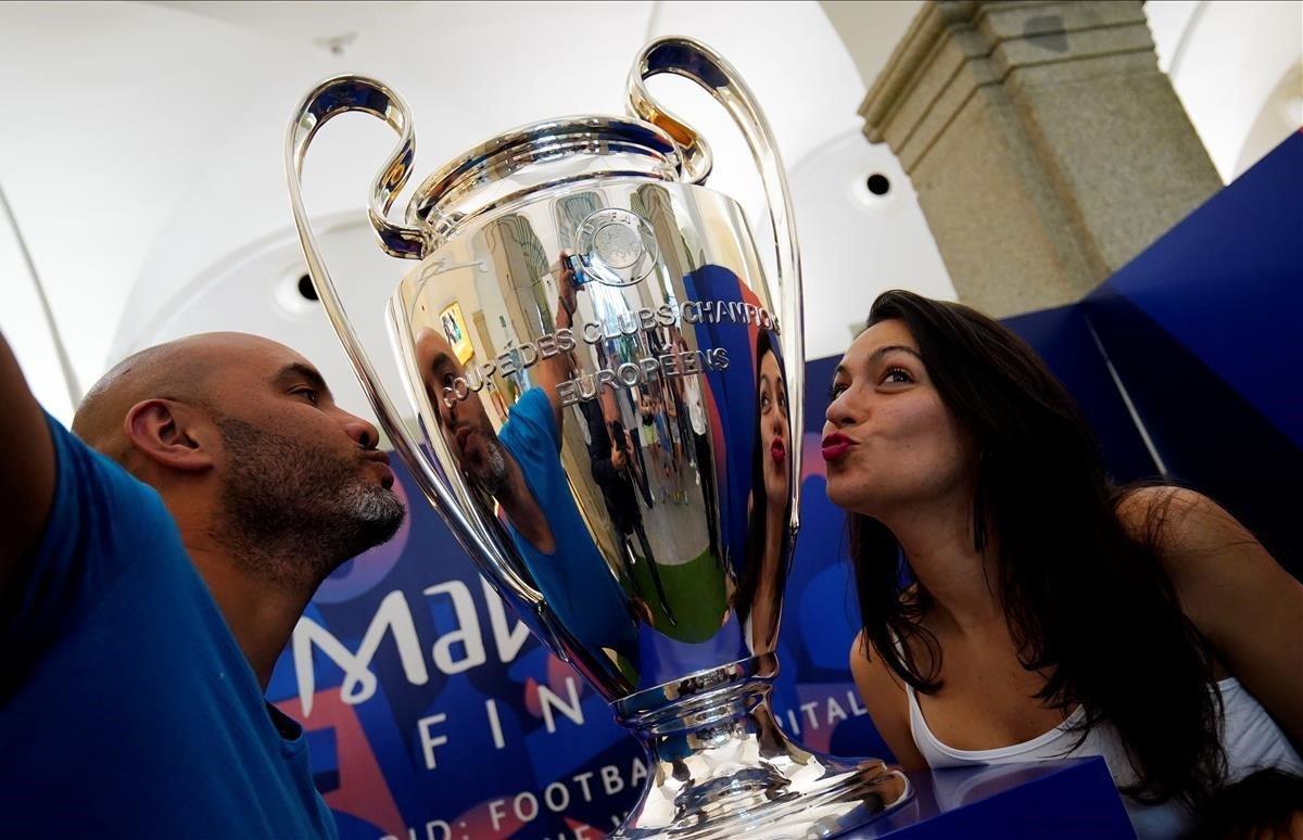 Ambiente previo a la final de la Champions League en Madrid. 