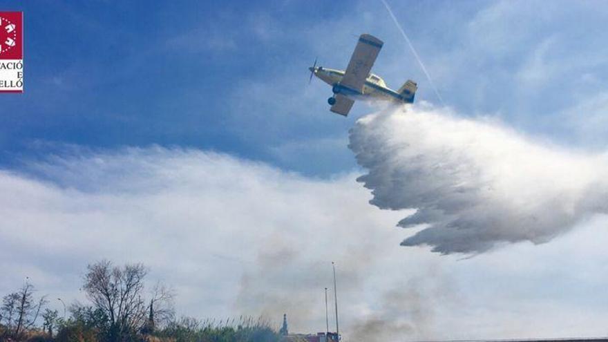 Incendio de vegetación en Burriana