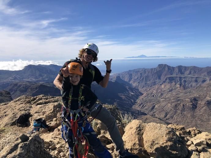 Escala el Roque Nublo con seis años