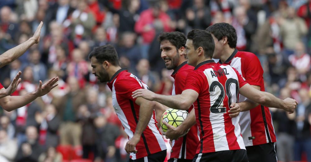 El Athletic le arrebata la quinta plaza a los celestes en un partido marcado por la expulsión de Cabral