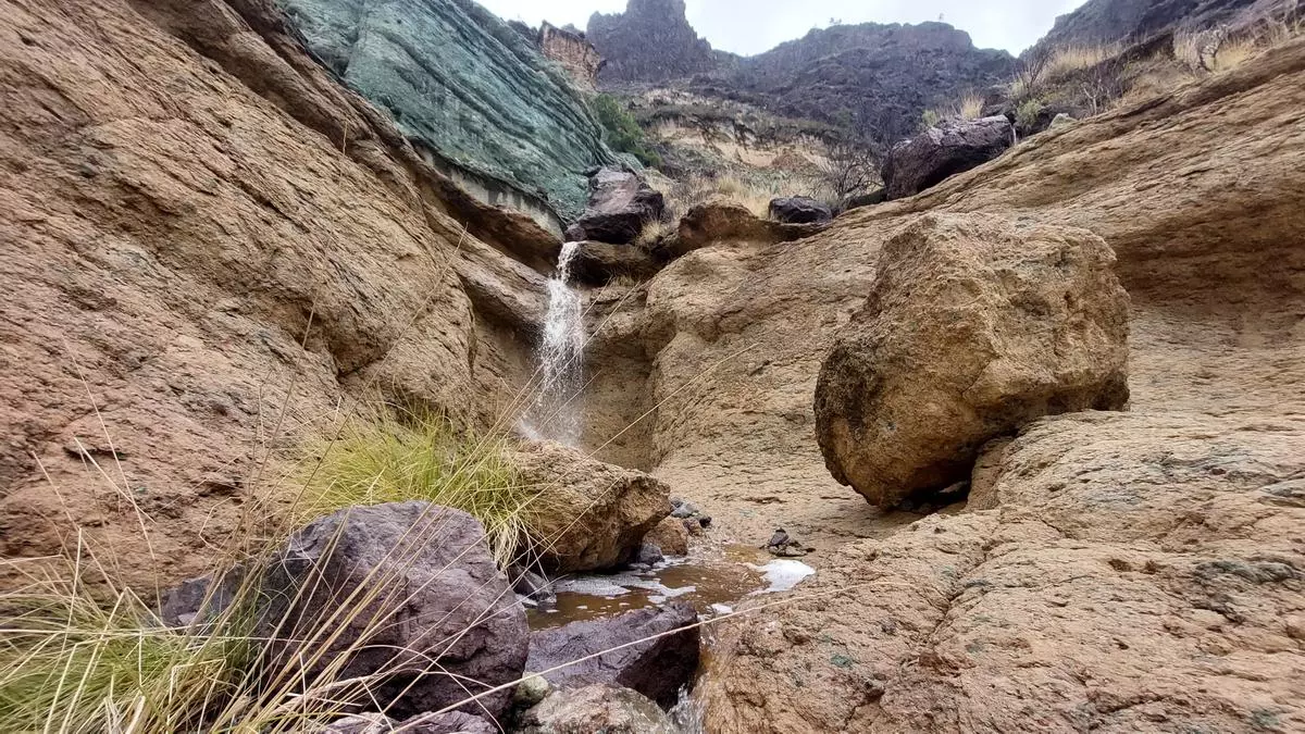 Cascadas en Los Azulejos de Veneguera tras la borrasca Claudia