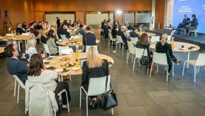 Brussel·les avala més fusions bancàries per reforçar la integració europea