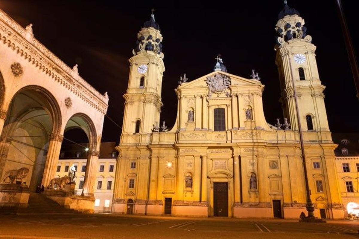 Iglesia de los Teatinos y San Cayetano