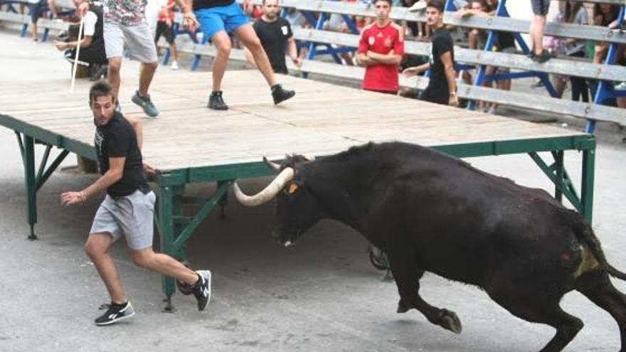 La Font elige a la nueva reina para  cerrar las fiestas