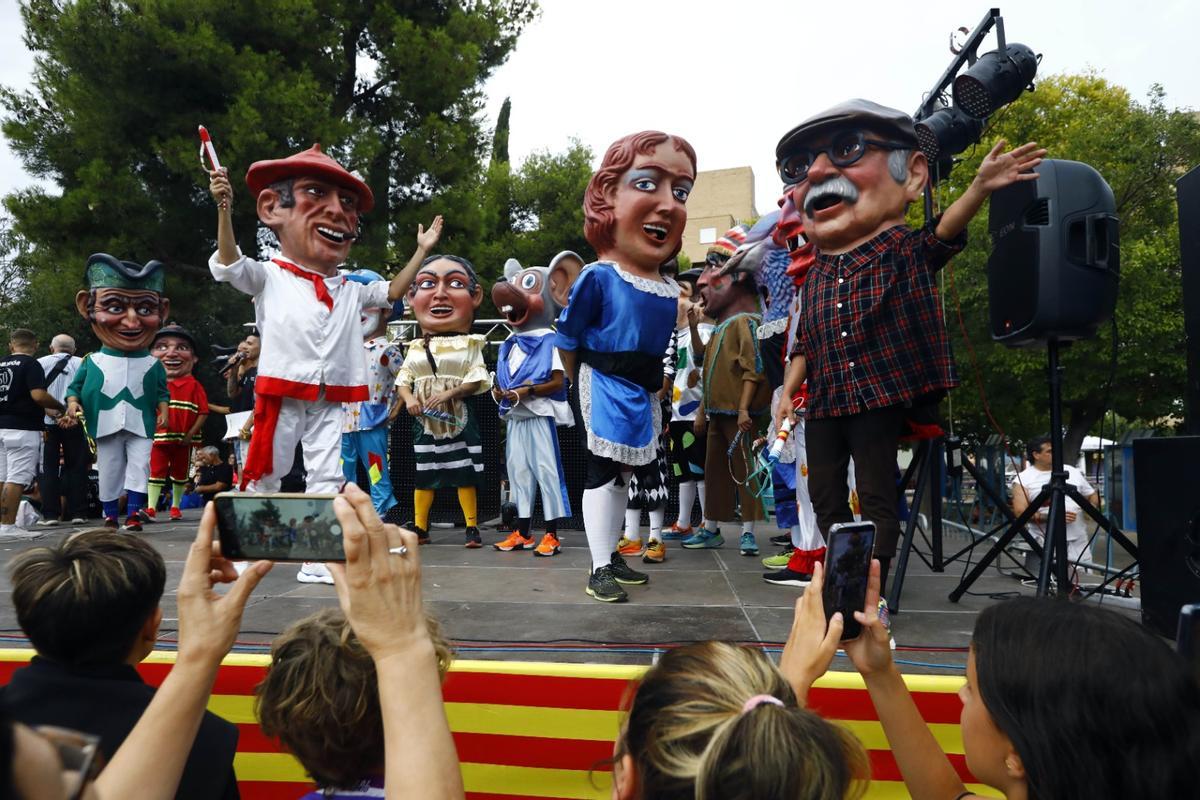 Gran ambiente en el inicio de las fiestas de San José