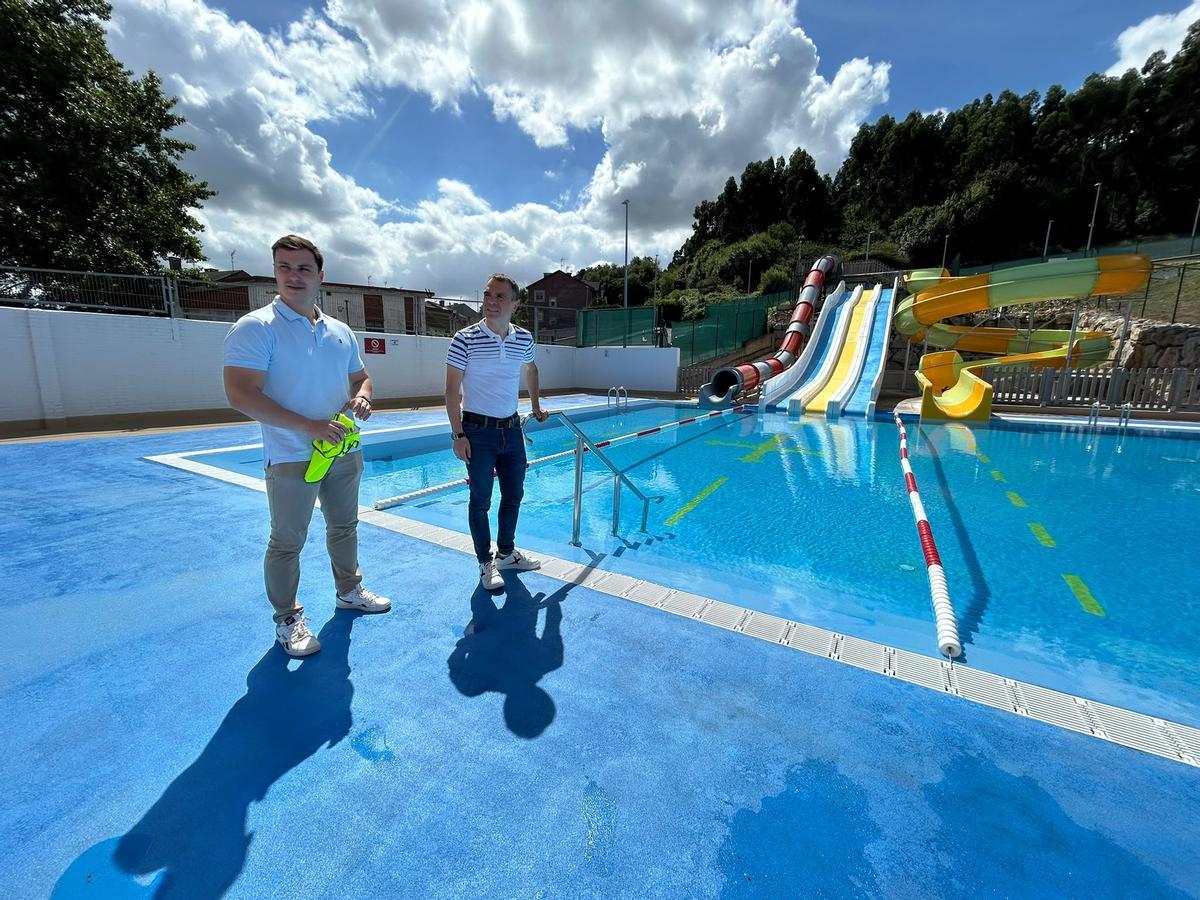 EN IMÁGENES: El único parque acuático de Asturias ultima los detalles antes de abrir sus puertas