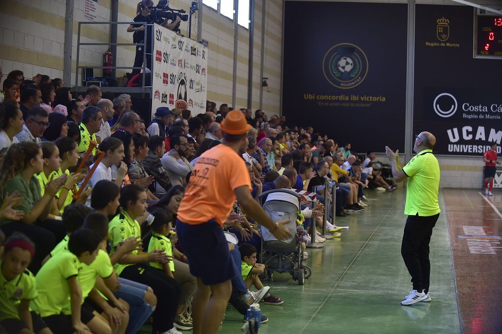 Todas las imágenes del STV Roldán contra el Atlético Navalcarnero