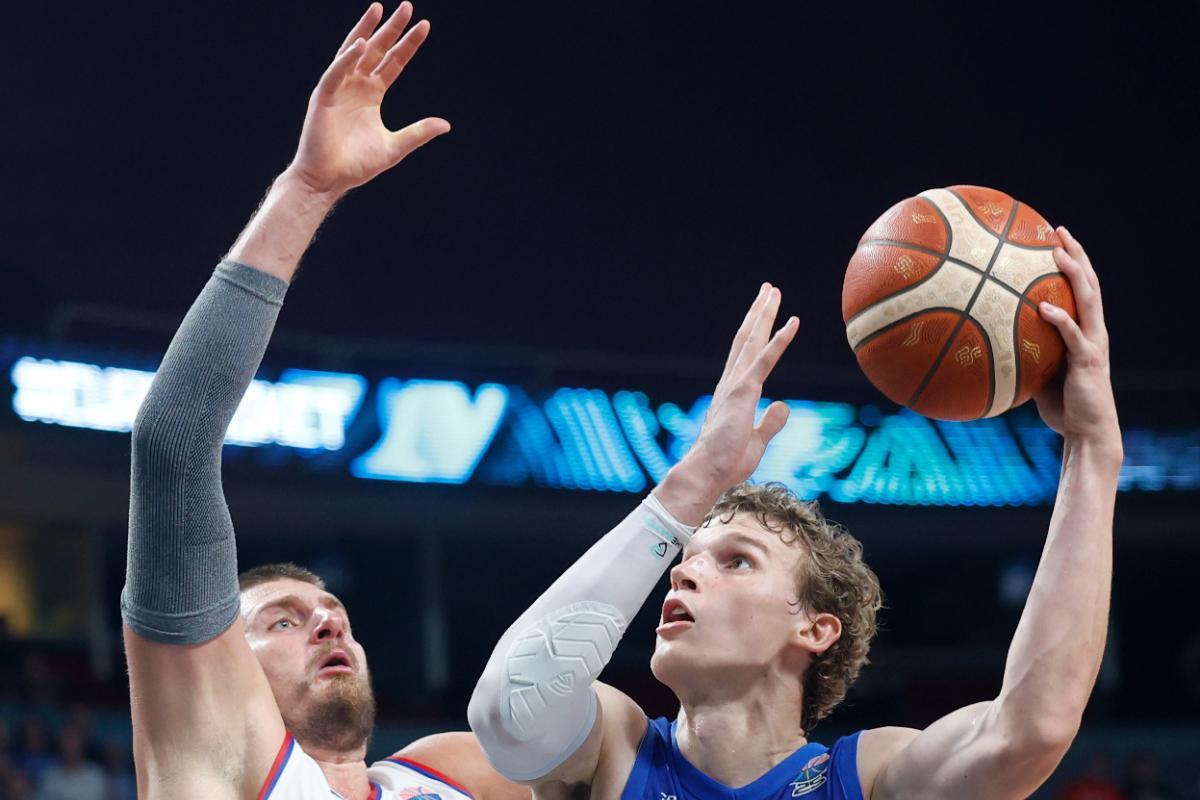Markkanen, cara a cara ante Jokic