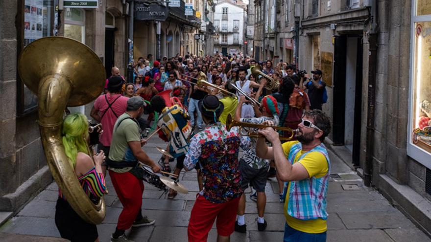 Conta atrás para o Maré: máis de 25 actuacións encherán Compostela de músicas diversas