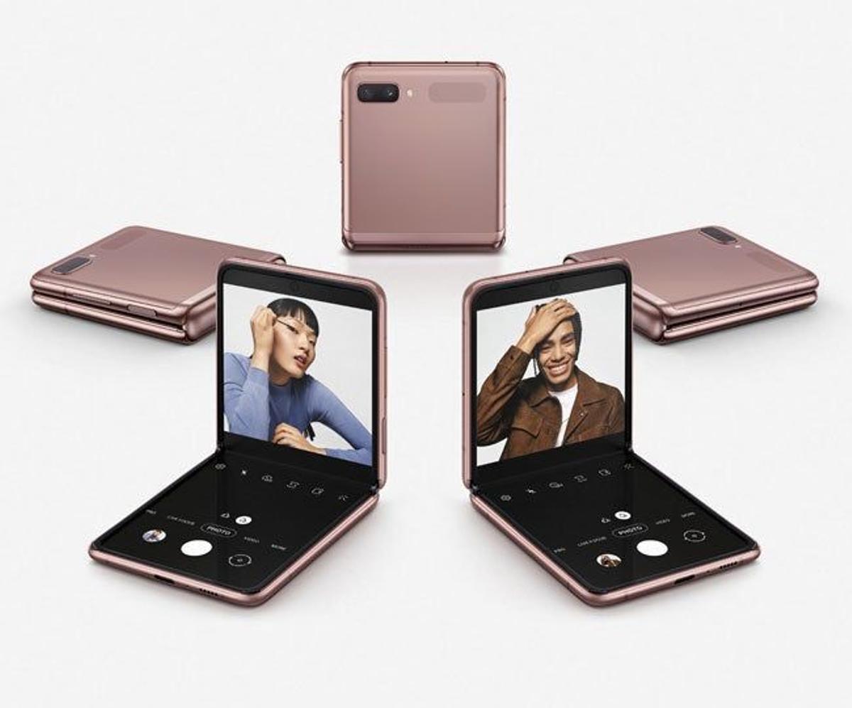 Samsung Galaxy Z Flip 5G bodegón