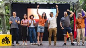 La CUP estrena logo per exterioritzar la seva refundació
