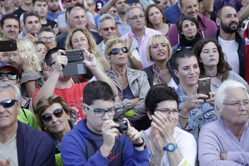 Llegada de la Vuelta a España al Muro de San Lorenzo