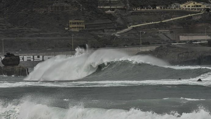 09/11/2018 LAS PALMAS DE GRAN CANARIA. Fuerte ...