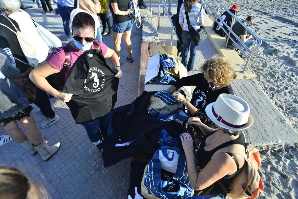 Tercer día consecutivo de protestas por el Mar Menor: Playa Villananitos