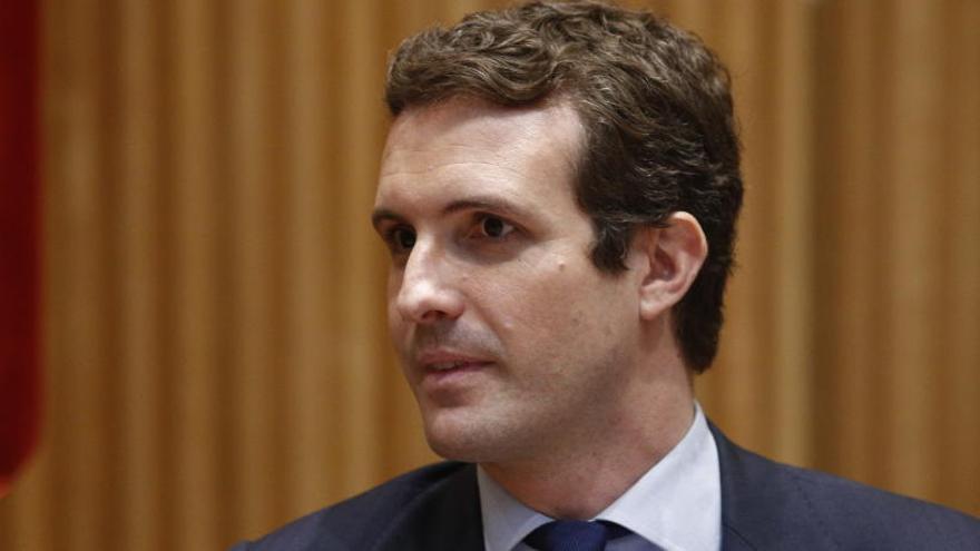 Pablo Casado insta a convocar elecciones.