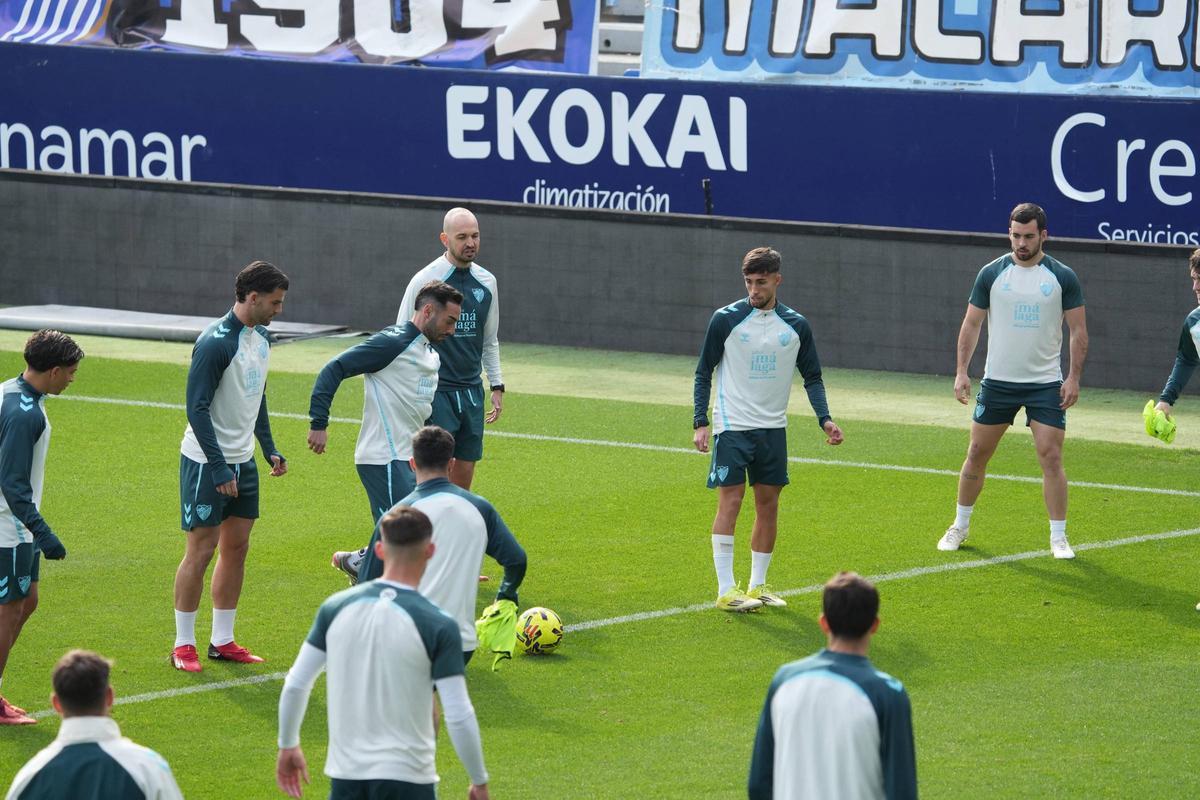 Entrenamiento del Málaga CF este viernes en La Rosaleda.