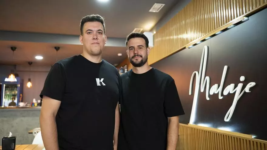 Javier Gil, en su bar Los Montaditos del Chef