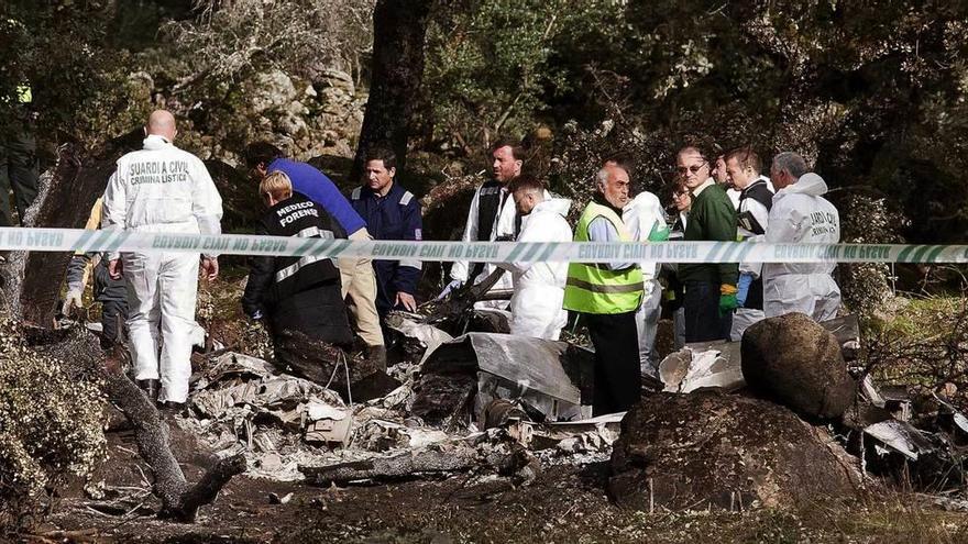 Cuatro muertos, entre ellos dos niños, al caer una avioneta en Toledo