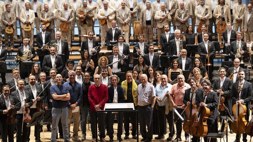 Los Gofiones y la Orquesta Filarmónica de Gran Canaria graban el nuevo himno de la UD Las Palmas